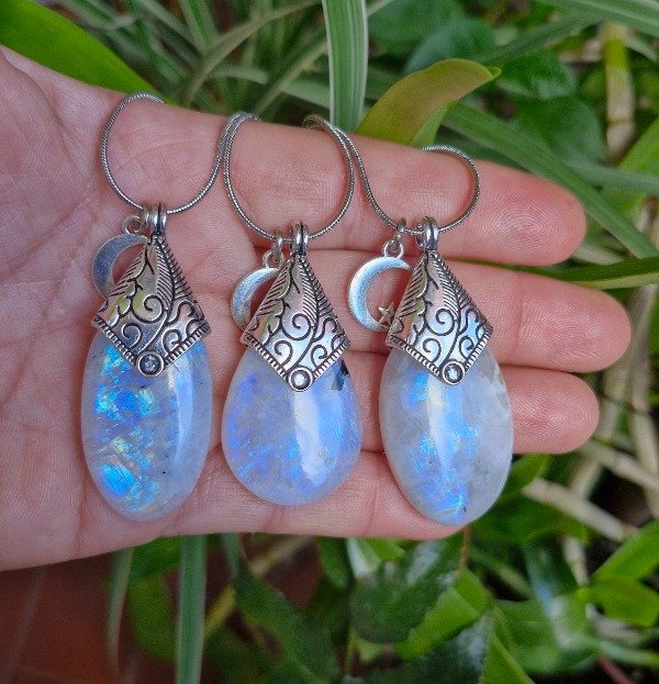 Producto - COLLARES CON ADULARIA