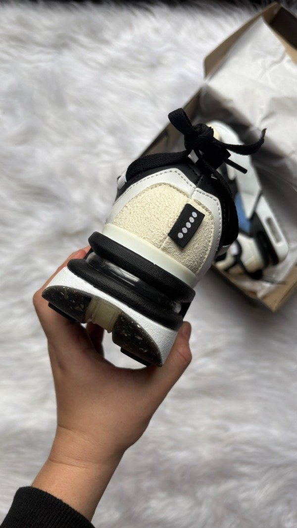 Producto - AIR MAX FURYOSA SUMMIT WHITE - 2
