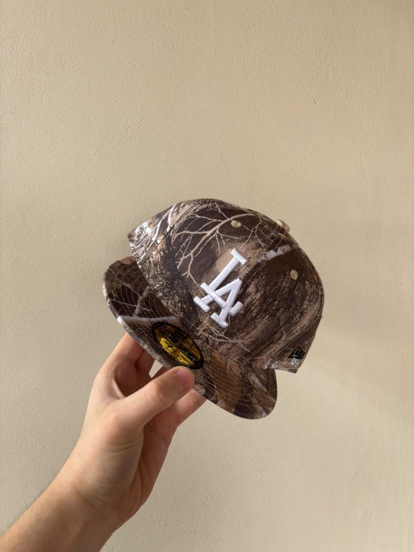 Producto - New Era Los Angeles Dodgers Real Tree 59FIFTY Fitted MLB - 0