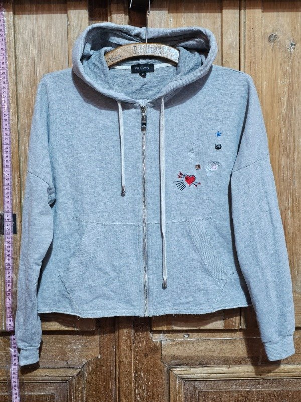Producto - Buzo Kosiuko Gris t.M