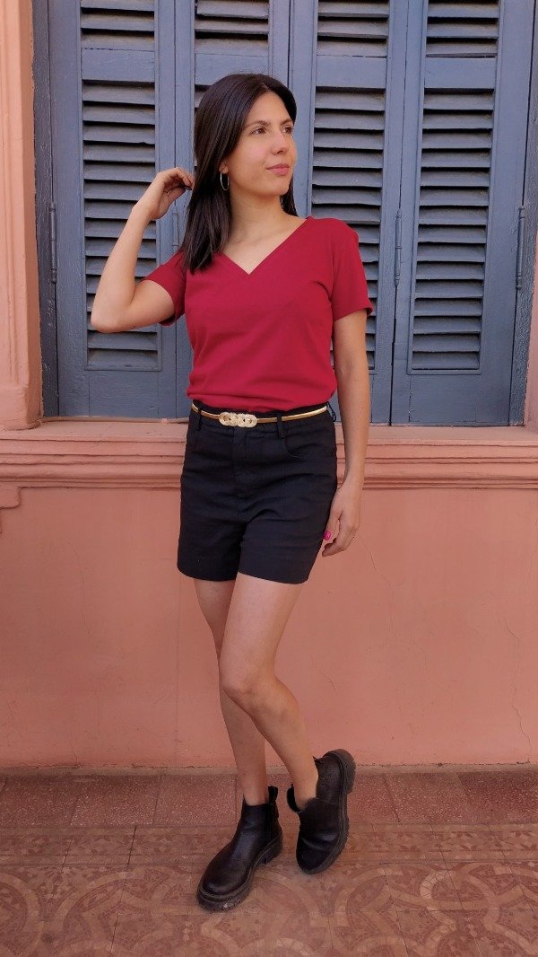 Producto - Mangas Cortas Escote Pico Cherry