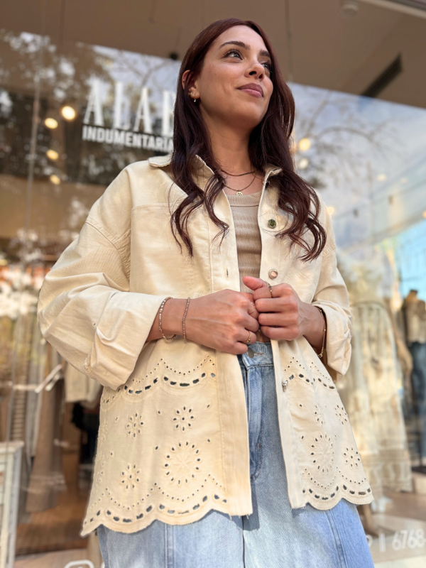 Producto - Campera Calada