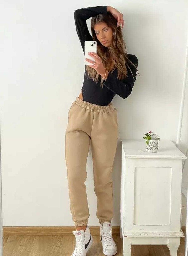 Producto - Jogger frisado con puños