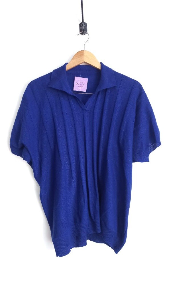 Producto - REMERA DE HILO AZUL CUELLO CHOMBA