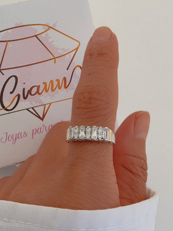 Producto - Anillo Évelyn