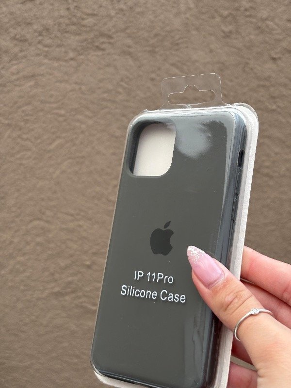 Producto - Silicone 11pro gris oscura