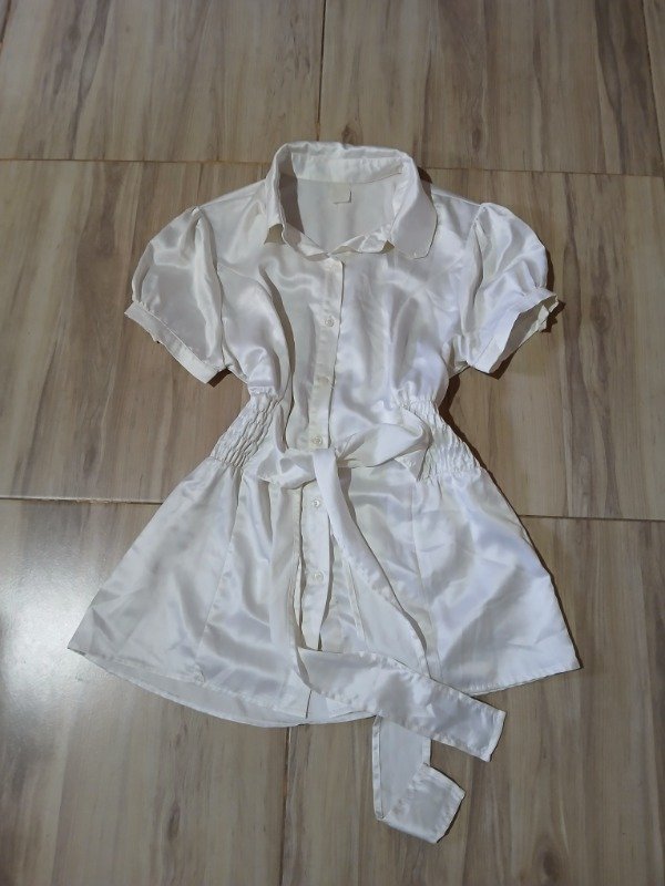 Producto - Blusa satén lazo