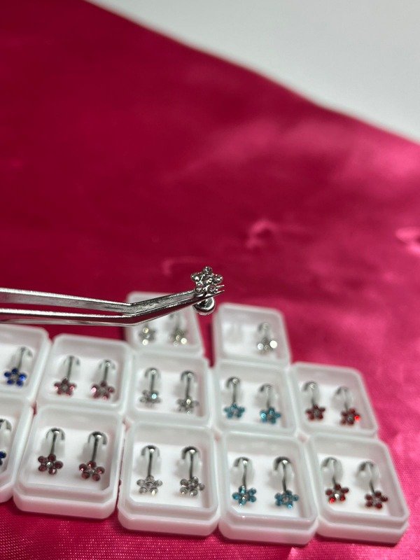 Producto - Abridores florcitas colores plateado