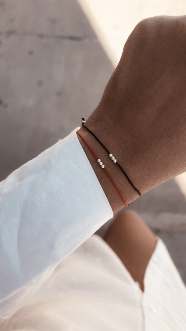 Producto - Pulsera Bren hilo y Plata 925
