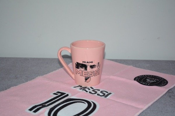 Producto - COMBO TAZA Y REPASADOR [MESSI]
