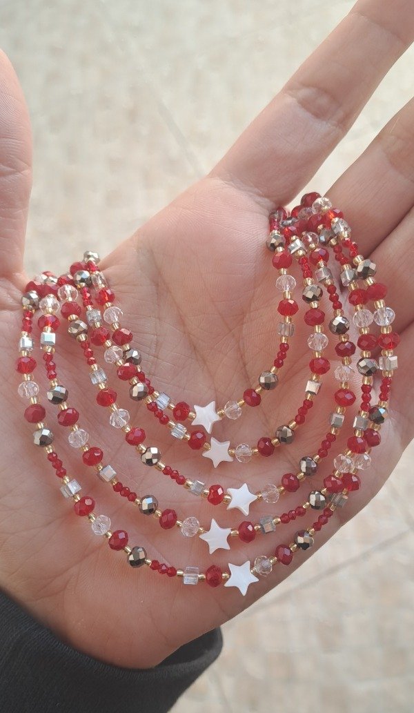 Producto - Collar mix de cristales rojos y estrella nacar