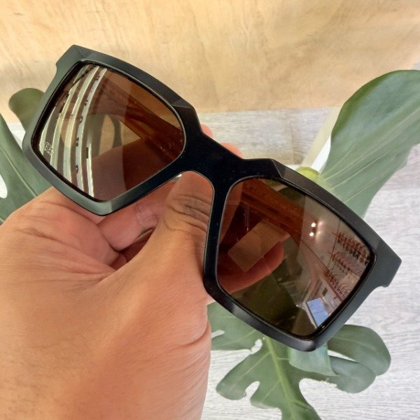 Producto - Reef M292 Negro Mate - Cristales Sepia - 2