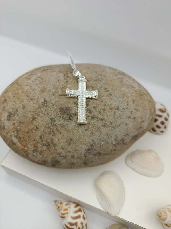 Producto - Dije Cruz de Plata 925 con Piedras Cubic Zirconia