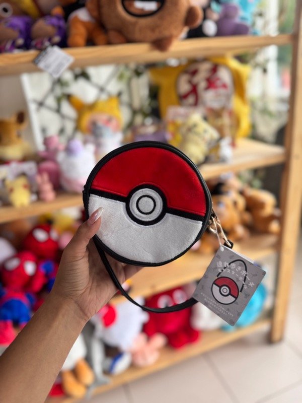 Producto - Cartera Pokebola (POKÉMON)