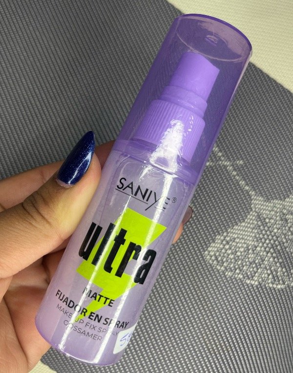 Producto - Fijador de maquillaje Saniye