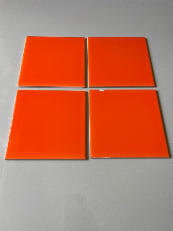 Producto - Azulejo 15 x 15 Color Mandarina Brillante