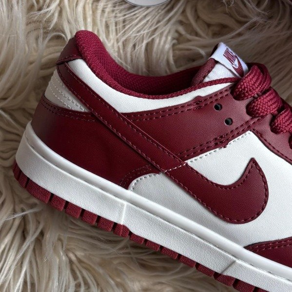 Producto - SB Dunk Bordó - 2
