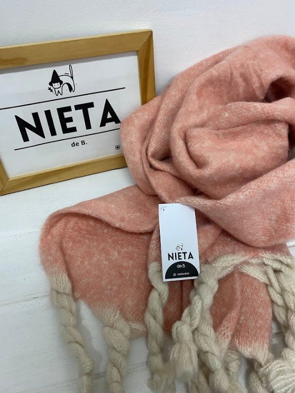 Producto - Bufandón Cori
