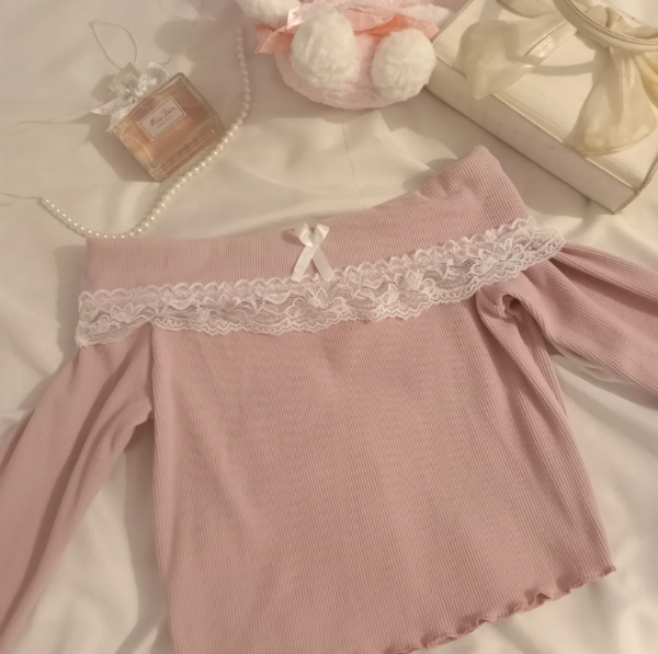 Producto - Camiseta Coquette cuello volcado con encaje y moño 4 colores - T.U