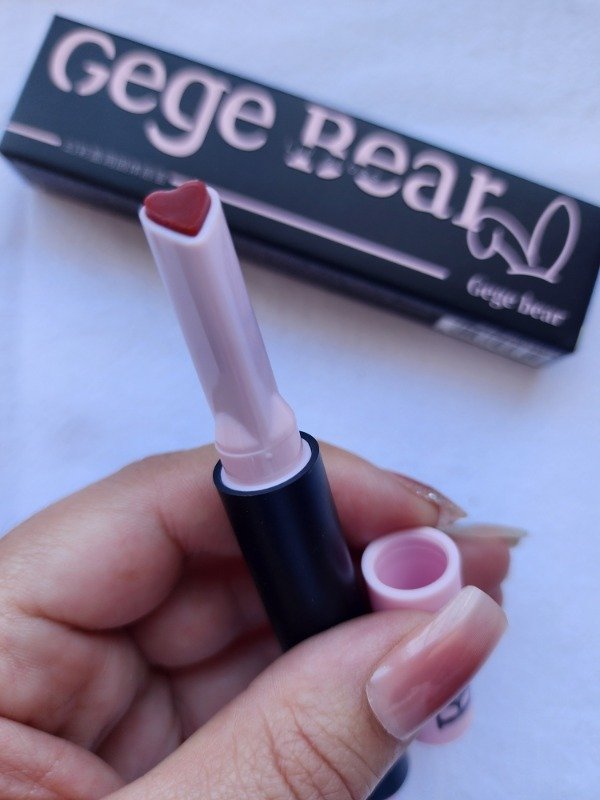 Producto - Labial En Barra Lip Gloss Gege Bear Tono 03