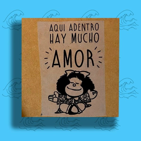 Producto - 9x6 Aquí adentro hay mucho amor (Mafalda)