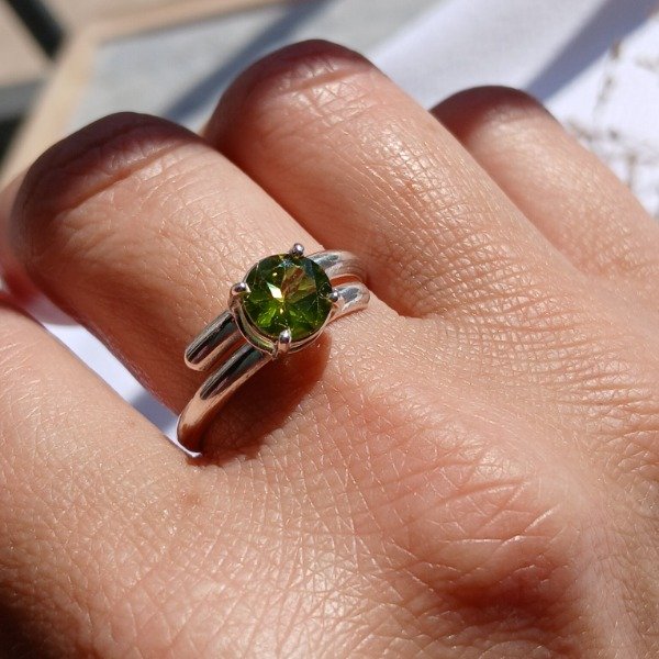 Producto - Anillo Plata 925 Peridoto Ajustable - 7