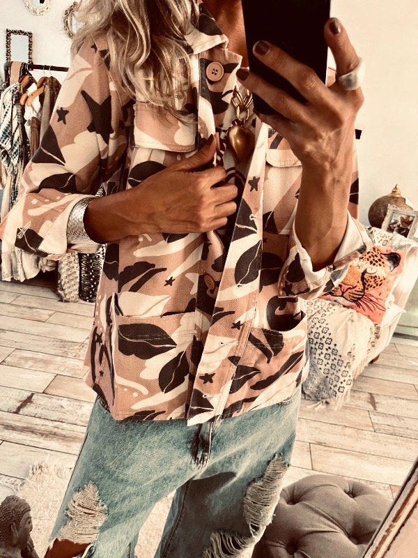 Producto - Chaqueta kiss rosa