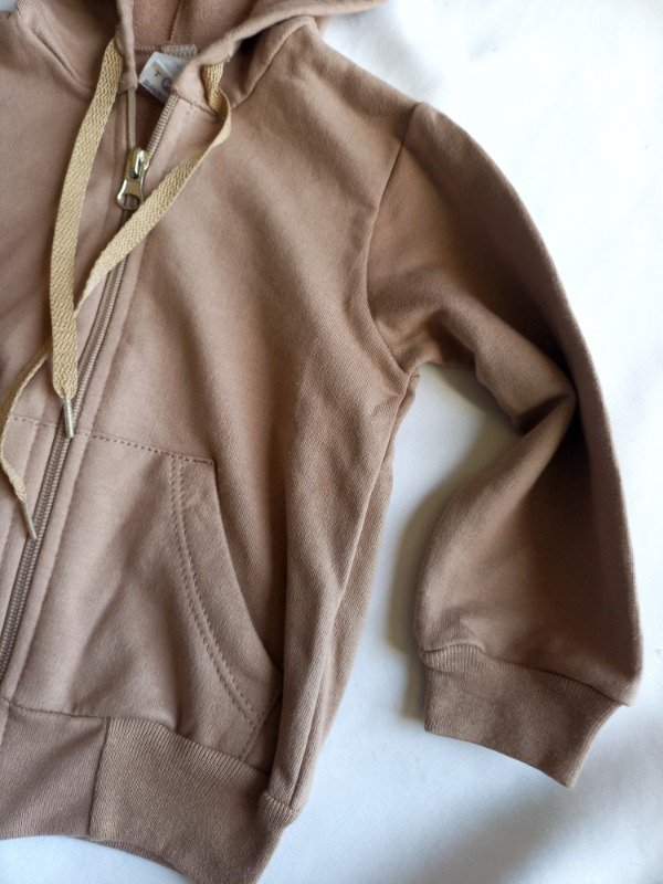 Producto - Campera chocolate ( talla 2 y 5 ) - 1