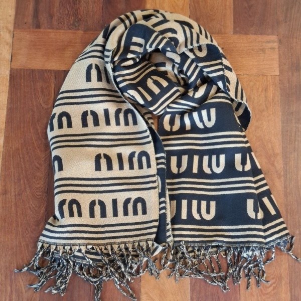 Producto - Bufandon de lanilla MM