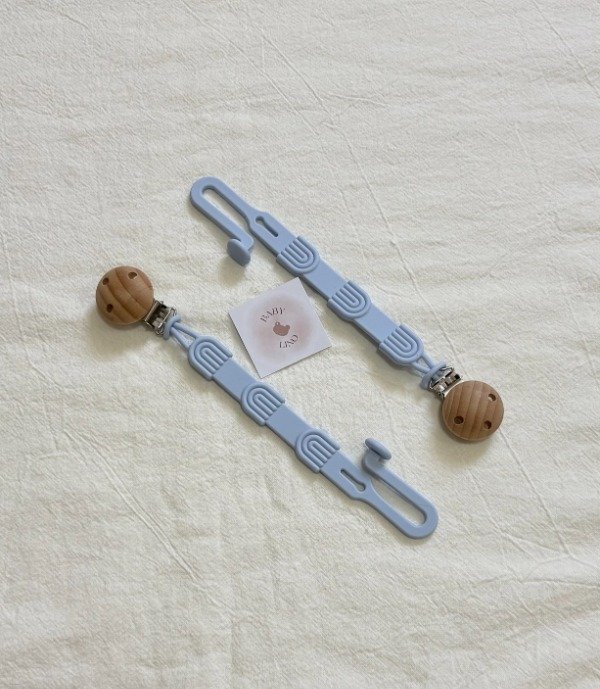 Producto - Porta chupete Arco Iris Celeste