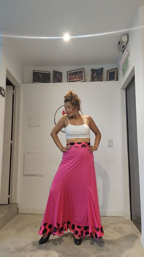 Producto - FALDA LUPI FUCSIA CON VOLADO A LUNARES TM