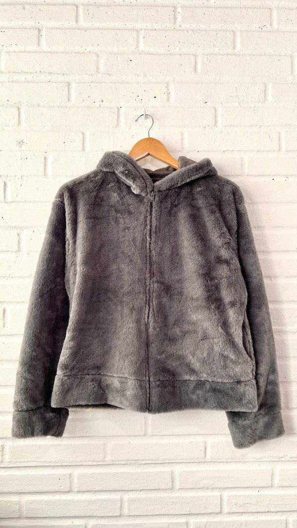 Producto - Campera peludo gris NUEVA (S)