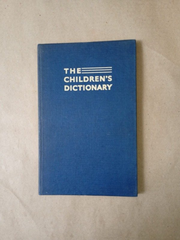 Producto - The childrens dictionary - Henry Chellew - Crosby Lockwood 1952 - Tapa dura