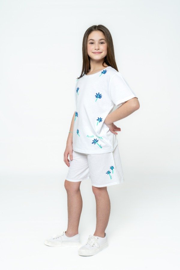 Producto - Remera Estampa Flores Azules