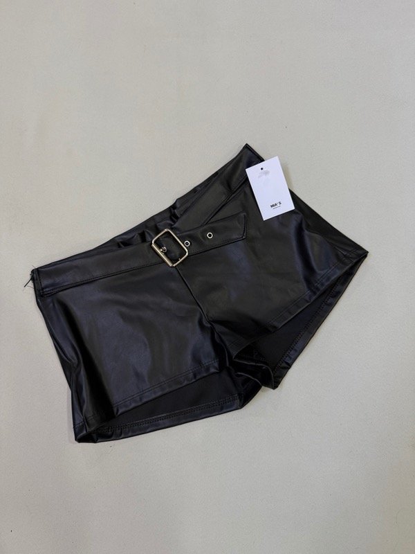 Producto - Short WAKE