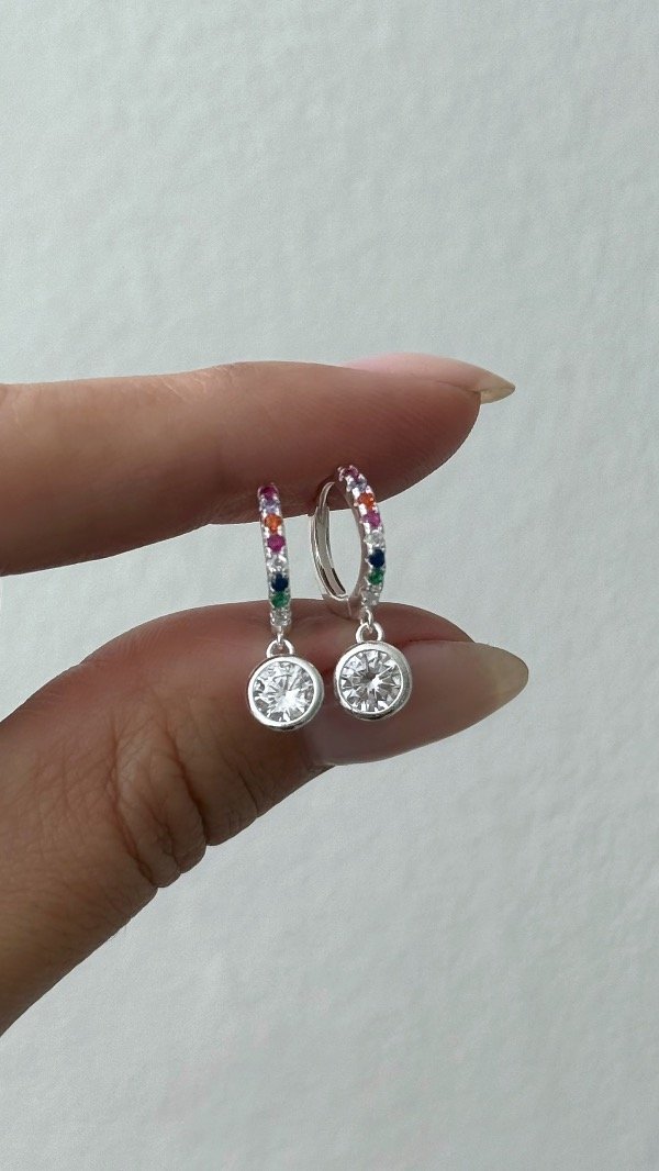 Producto - Argollas 1,3cm cubic colores y susy colg P925