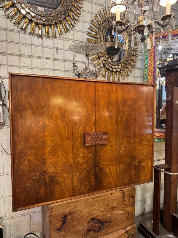 Producto - Bar de diseño MID CENTURY MODERN
