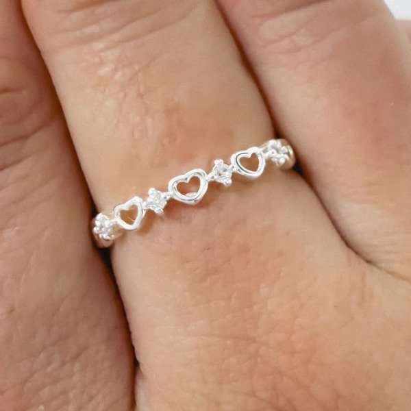 Producto - ANILLO DE ACERO BLANCO CORAZ