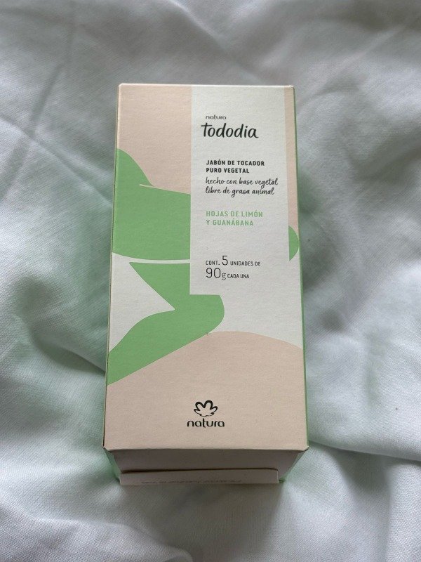 Producto - Natura Caja de jabones Hojas de limon y guanabana