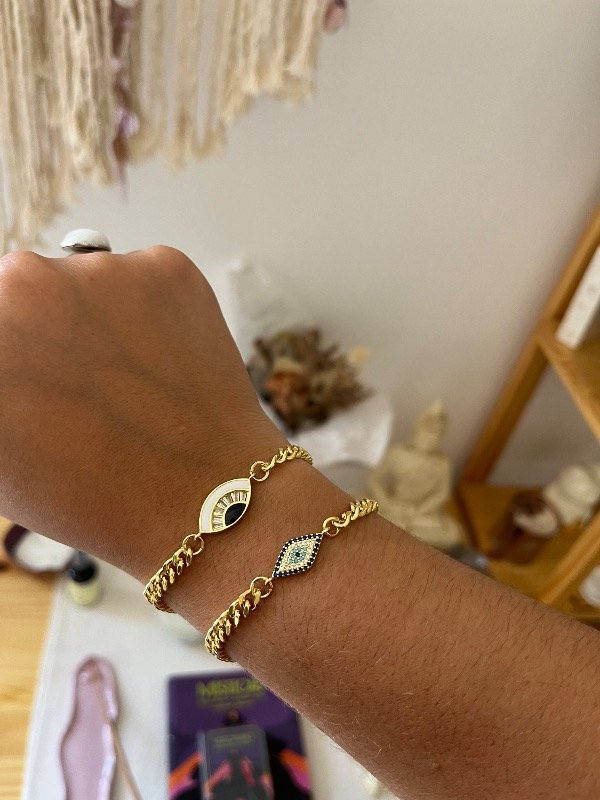 Producto - Pulseras ojitos doradas