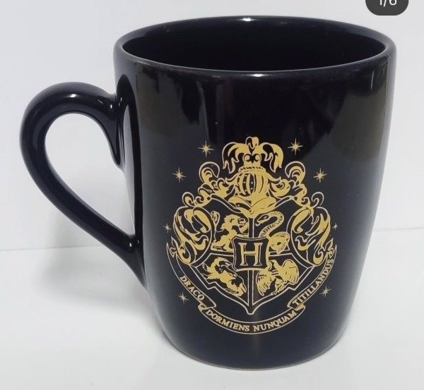Producto - TAZA HOGWARTS