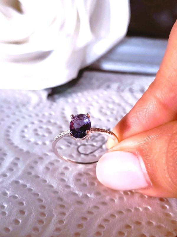 Producto - Anillo con Cubic VIOLETA