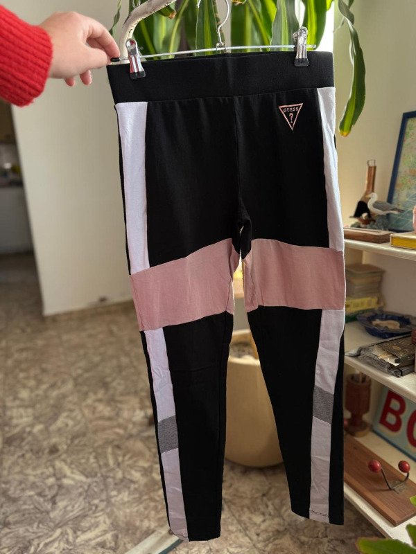 Producto - CALZA GUESS