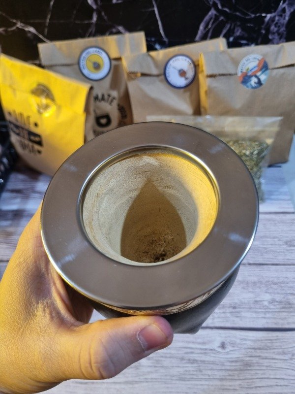 Producto - Mate Imperial Grande de Cuero Negro con Virola de Alpaca - 1