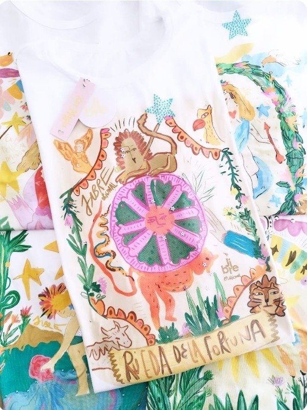 Producto - Remera TAROT " LA RUEDA DE LA FORTUNA"