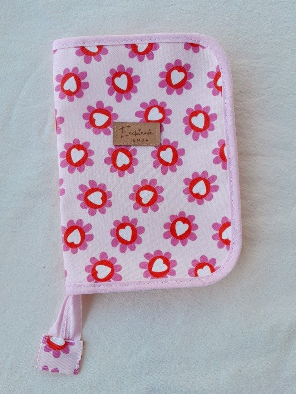 Producto - Porta documentos- Pasaporte Love