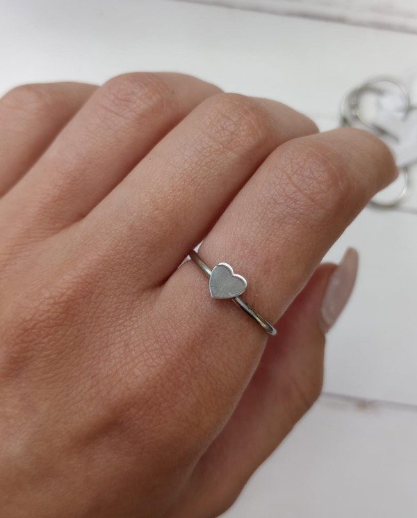 Producto - Anillo Fino con Corazón