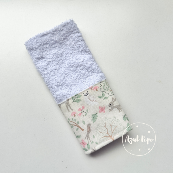 Producto - Toalla de mano - Primavera en el bosque