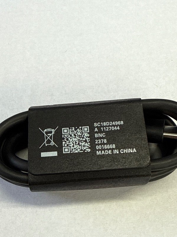 Producto - CABLE USB MOTOROLA ORIGINAL TIPO C A TIPO C 6.5A PUNTA ROJA (68W 125W) - 1