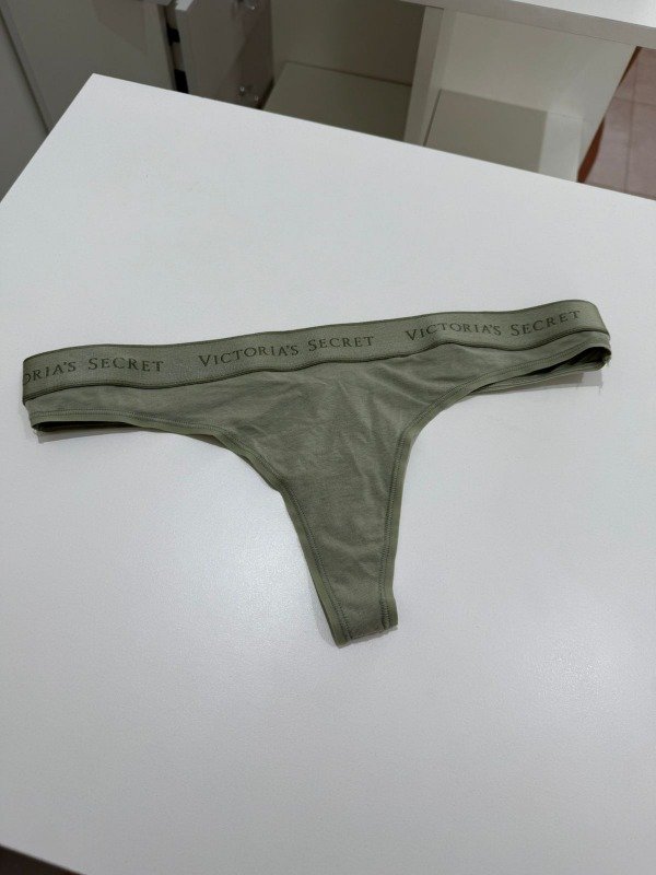 Producto - VICTORIA SECRET- Tanga logo cotton verde